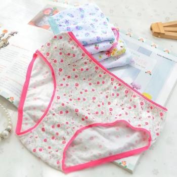 3PCs Adorable Pure Cotton Floral Prints Girls Panties