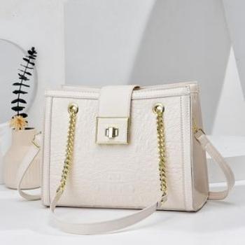 ONE PIECE HIGH QUALITY MEDIUM SIZE WHITE LEATHER HAND BAG