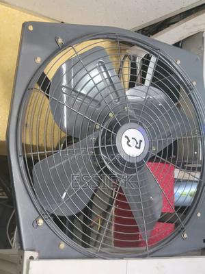24" Extractor Fans