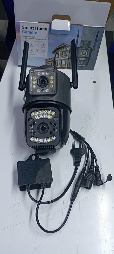 4G/Lan Port Dual Lens Electric Powered CCTV with Strobe Light and Audio Alarm