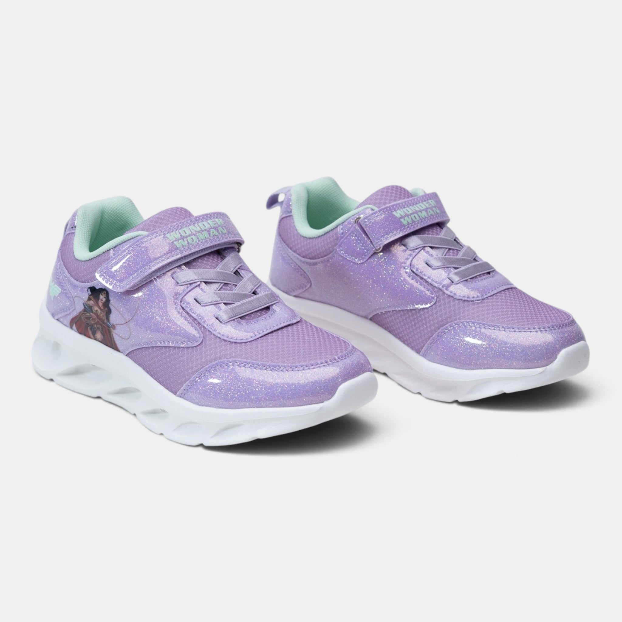 DC WW Lights Kids' Sports Shoes — view 2