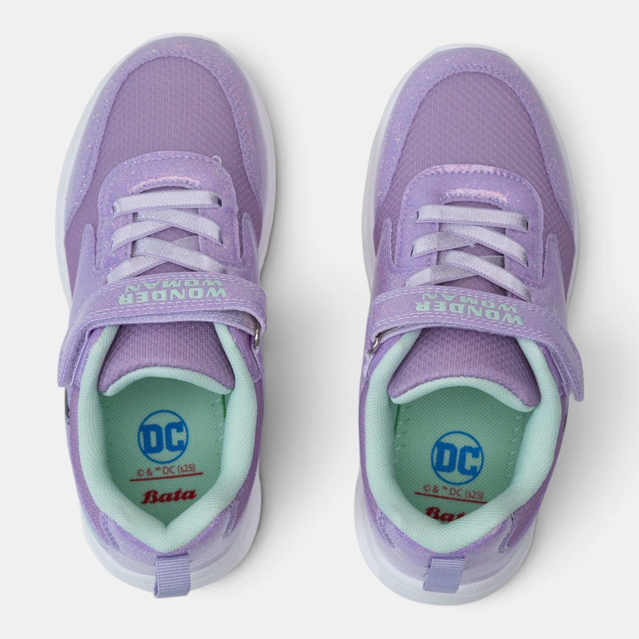 DC WW Lights Kids' Sports Shoes — view 3