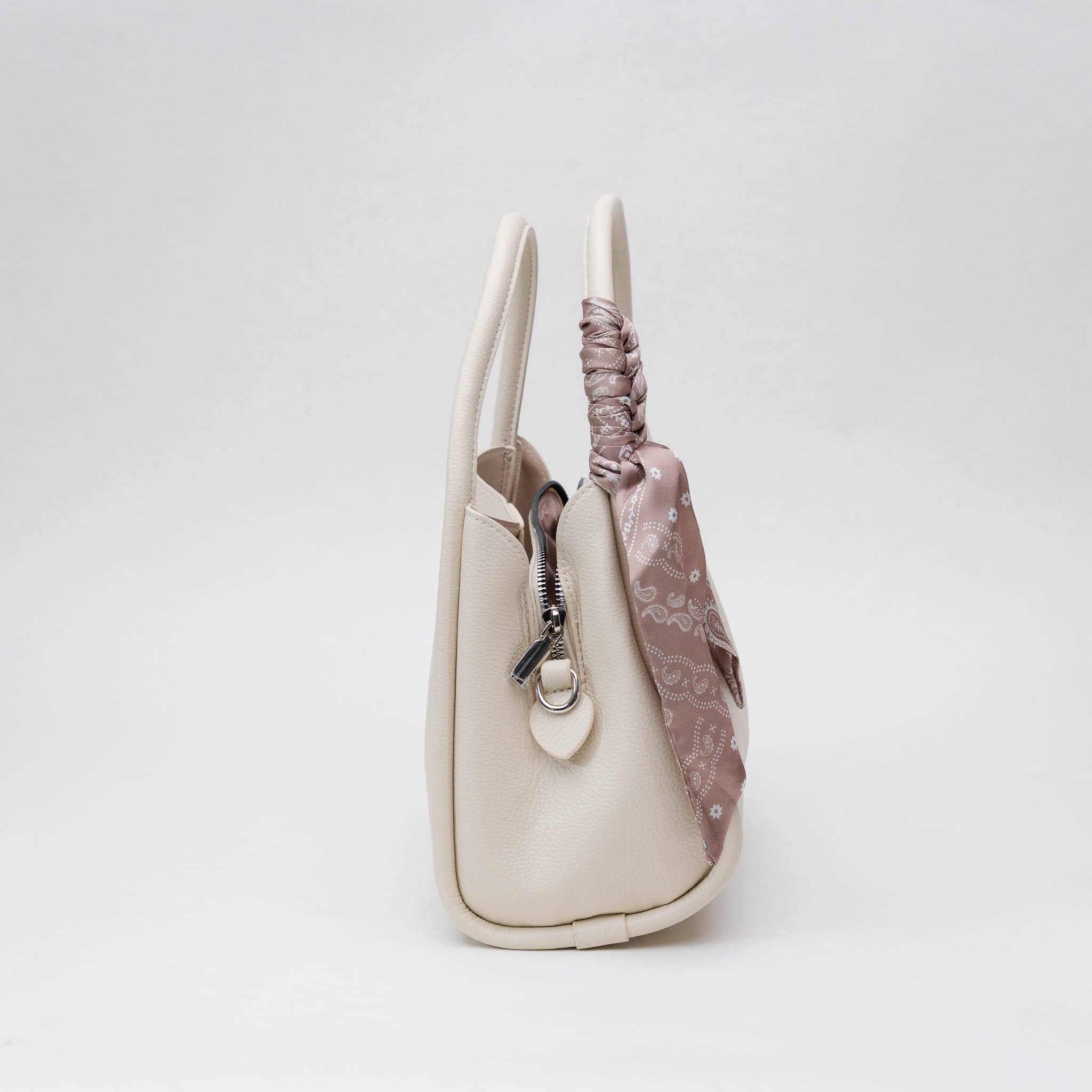 FELICITAS — view 3