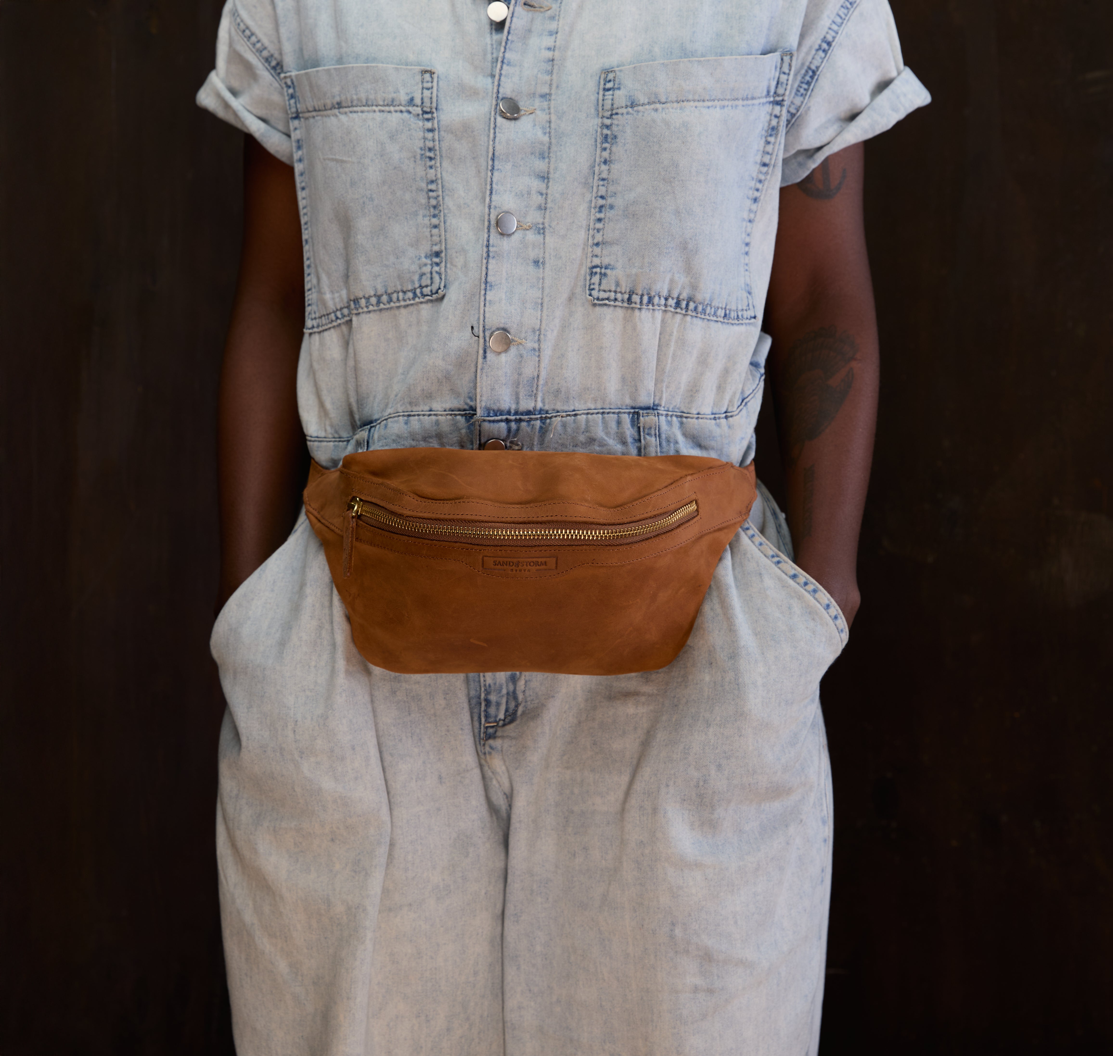 Pull-up Leather Mercy Belt bag. — view 3