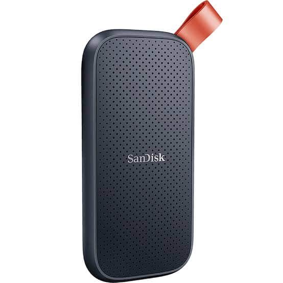SanDisk E30 1TB Portable SSD — view 3