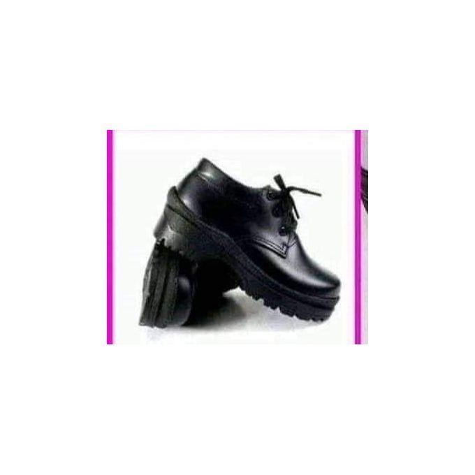 School leathershoes