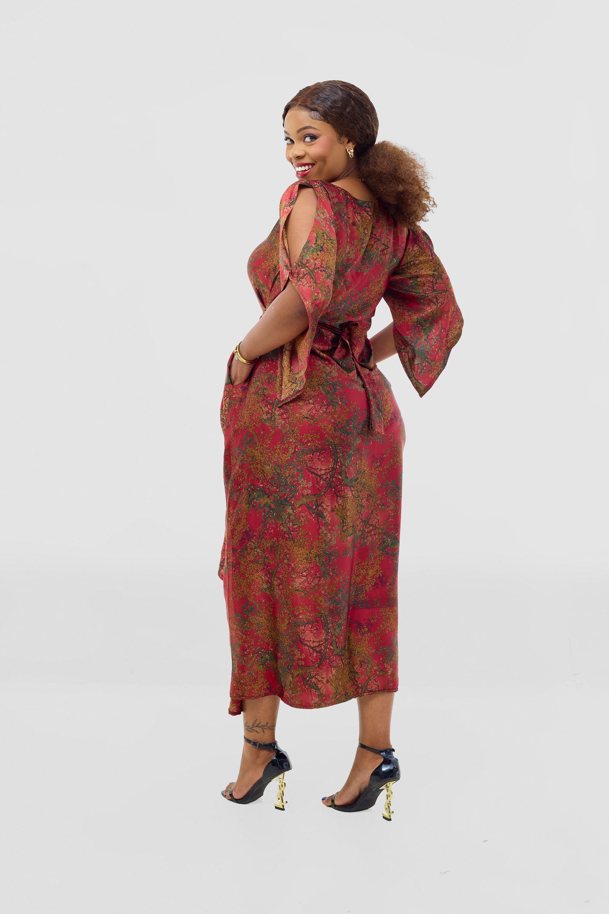WSC Pambo Elodie Kaftan - Red Abstract — view 2